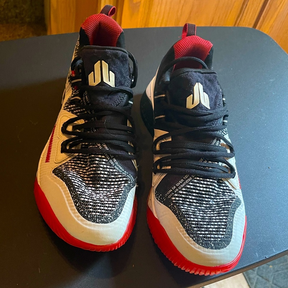 Reebok Mens JJ III Cross Training Shies